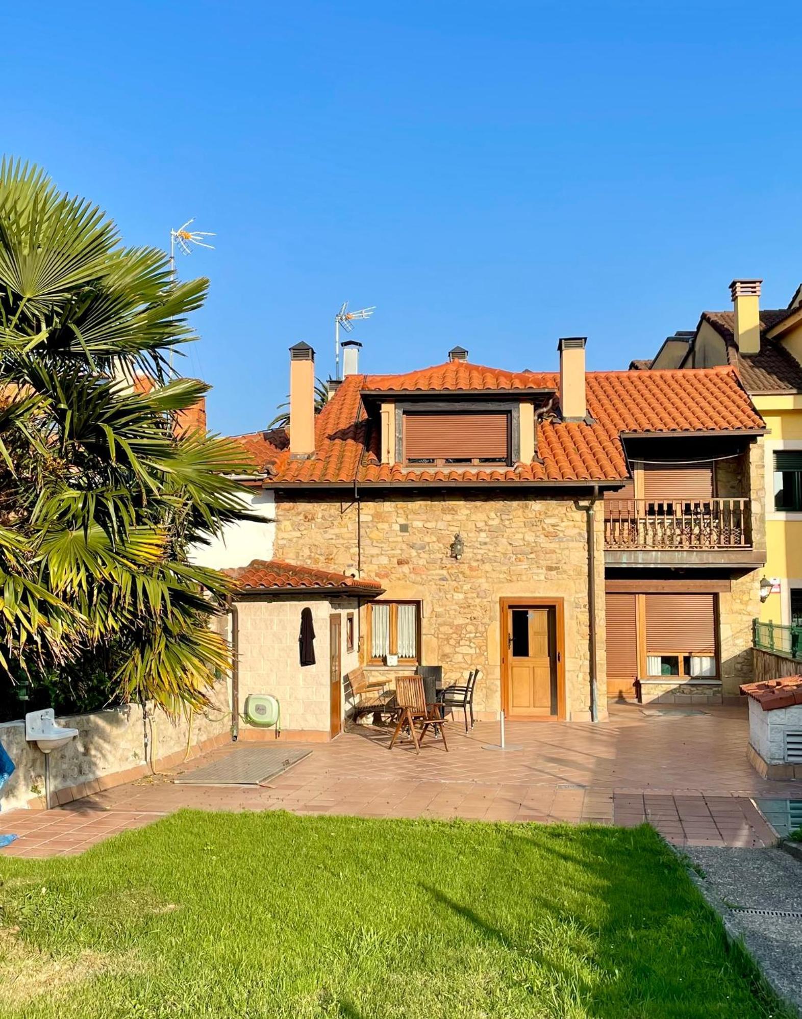 Апартаменты La Santina Y Su Jardin Авила Экстерьер фото